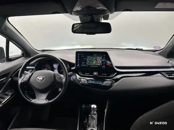 TOYOTA C-HR - voiture d'occasion - Photo 9