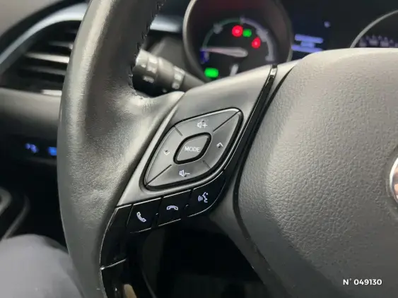 TOYOTA C-HR - voiture d'occasion - Photo 27