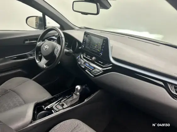 TOYOTA C-HR - voiture d'occasion - Photo 10