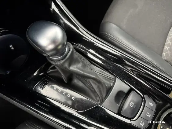 TOYOTA C-HR - voiture d'occasion - Photo 28