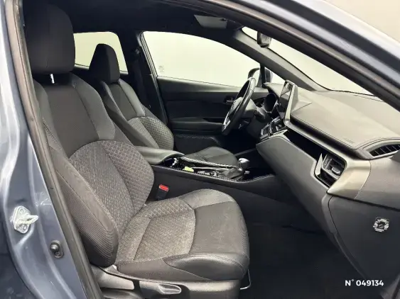 TOYOTA C-HR - voiture d'occasion - Photo 10