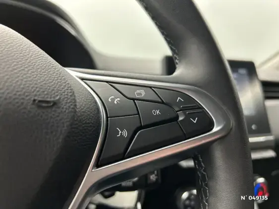 RENAULT CLIO V - voiture d'occasion - Photo 25