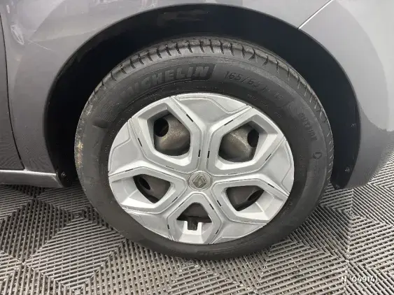 RENAULT TWINGO III - voiture d'occasion - Photo 8