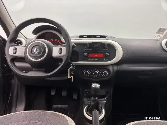 RENAULT TWINGO III - voiture d'occasion - Photo 9