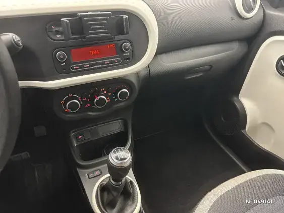RENAULT TWINGO III - voiture d'occasion - Photo 12