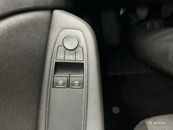 RENAULT CLIO V - voiture d'occasion - Photo 29