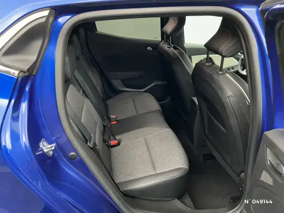 RENAULT CLIO V - voiture d'occasion - Photo 11