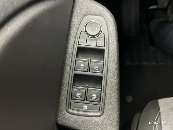 RENAULT CLIO V - voiture d'occasion - Photo 28