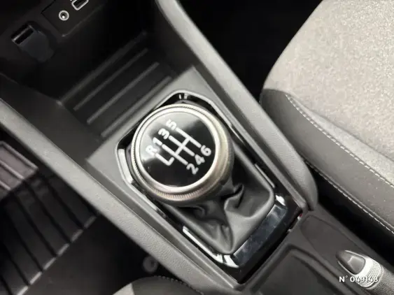 RENAULT CLIO V - voiture d'occasion - Photo 29