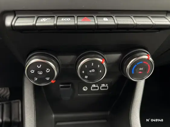 RENAULT CLIO V - voiture d'occasion - Photo 30