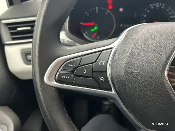 RENAULT CLIO REVERSIBLE V - voiture d'occasion - Photo 28