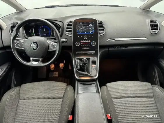 RENAULT SCENIC IV - voiture d'occasion - Photo 9