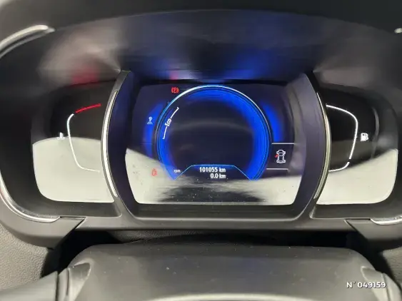 RENAULT SCENIC IV - voiture d'occasion - Photo 12