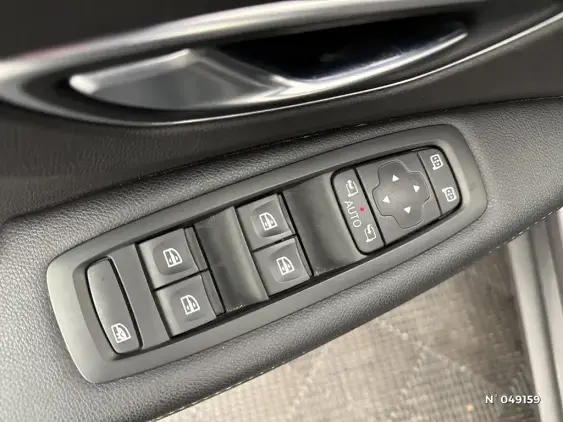 RENAULT SCENIC IV - voiture d'occasion - Photo 15