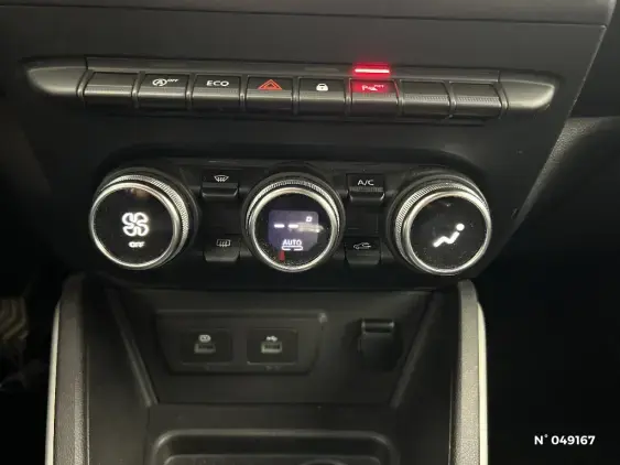 DACIA DUSTER II - voiture d'occasion - Photo 24