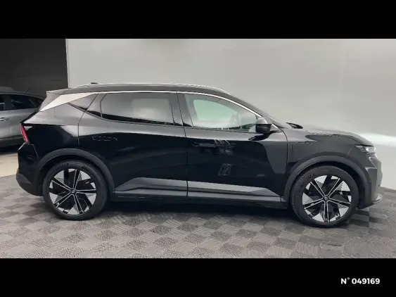 RENAULT SCENIC V ELECTRIQUE - voiture d'occasion - Photo 5