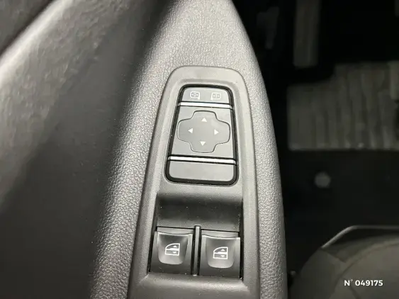 RENAULT ZOE - voiture d'occasion - Photo 26