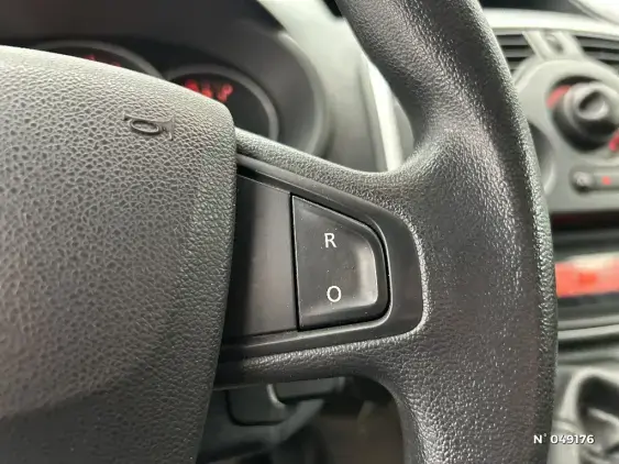 RENAULT KANGOO EXPRESS II - voiture d'occasion - Photo 24
