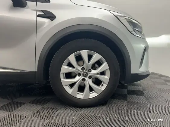 RENAULT CAPTUR II - voiture d'occasion - Photo 8