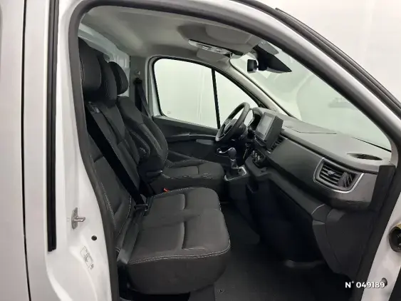 RENAULT TRAFIC FG III - voiture d'occasion - Photo 9