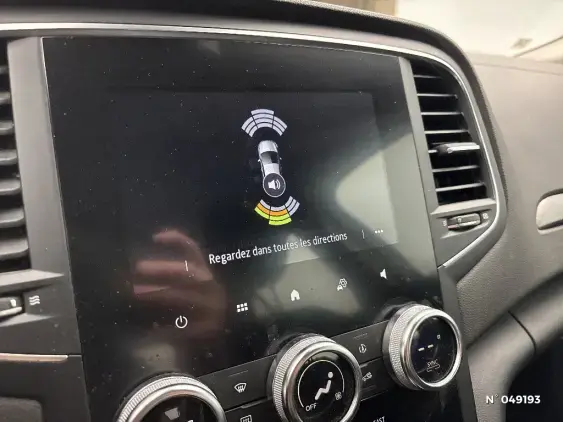 RENAULT MEGANE IV - voiture d'occasion - Photo 14