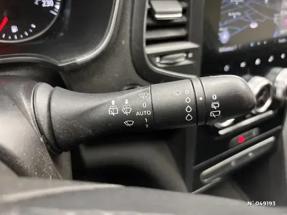 RENAULT MEGANE IV - voiture d'occasion - Photo 25