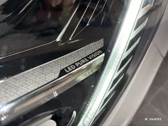 RENAULT MEGANE IV - voiture d'occasion - Photo 28