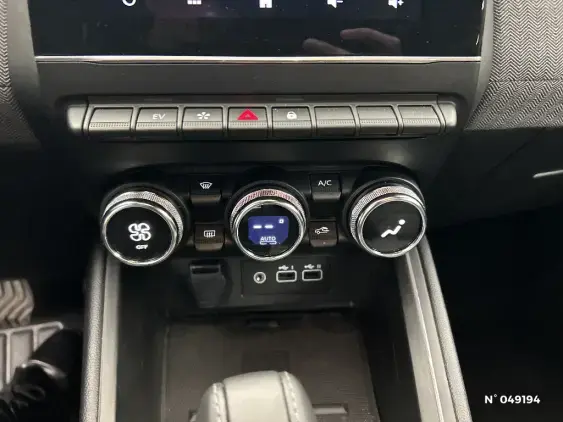 RENAULT CLIO V - voiture d'occasion - Photo 25