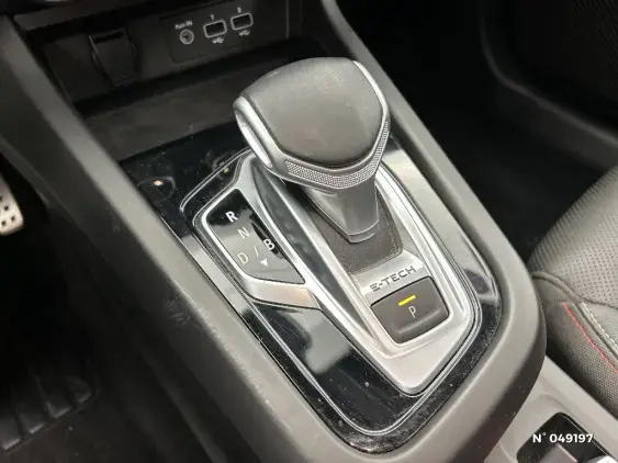 RENAULT ARKANA - voiture d'occasion - Photo 26