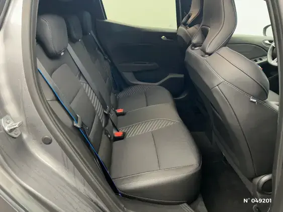 RENAULT CLIO V - voiture d'occasion - Photo 11