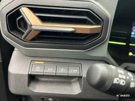 DACIA DUSTER III - voiture d'occasion - Photo 15