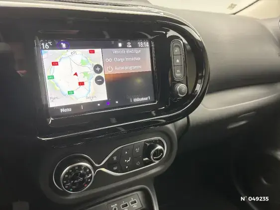 RENAULT TWINGO ELECTRIQUE III - voiture d'occasion - Photo 13