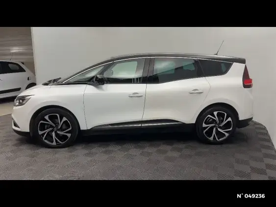 RENAULT SCENIC IV - voiture d'occasion - Photo 2