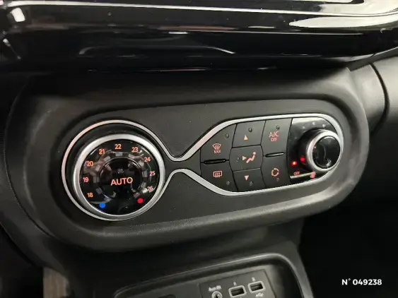 RENAULT TWINGO ELECTRIQUE III - voiture d'occasion - Photo 23