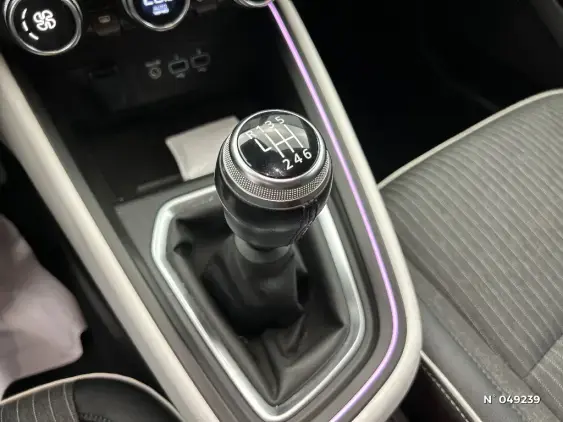 RENAULT CLIO V - voiture d'occasion - Photo 26