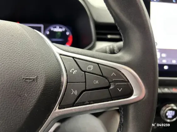 RENAULT CLIO V - voiture d'occasion - Photo 28