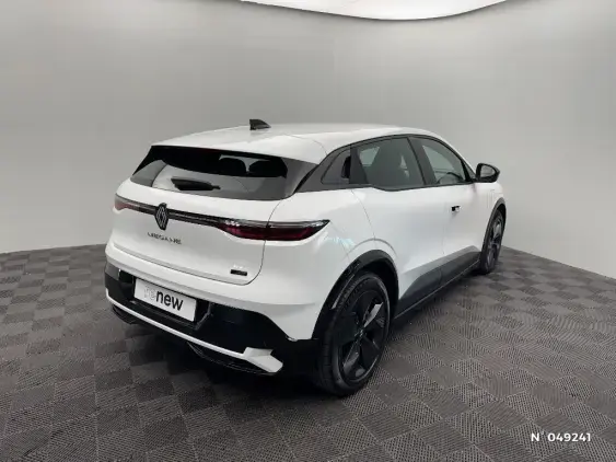 RENAULT MEGANE V - voiture d'occasion - Photo 4