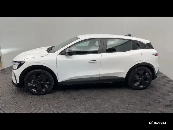 RENAULT MEGANE V - voiture d'occasion - Photo 2