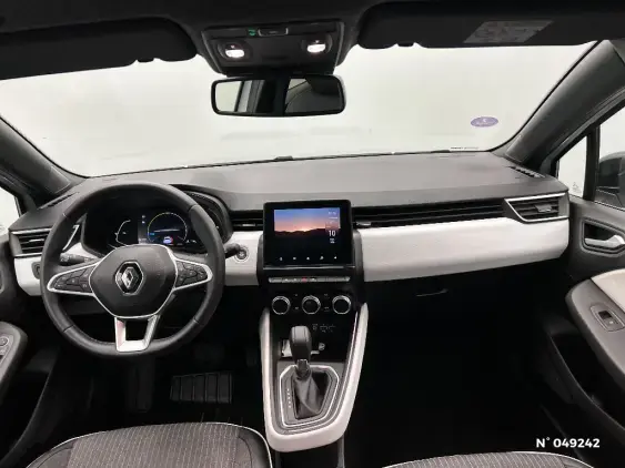 RENAULT CLIO V - voiture d'occasion - Photo 9