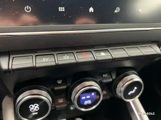 RENAULT CLIO V - voiture d'occasion - Photo 24