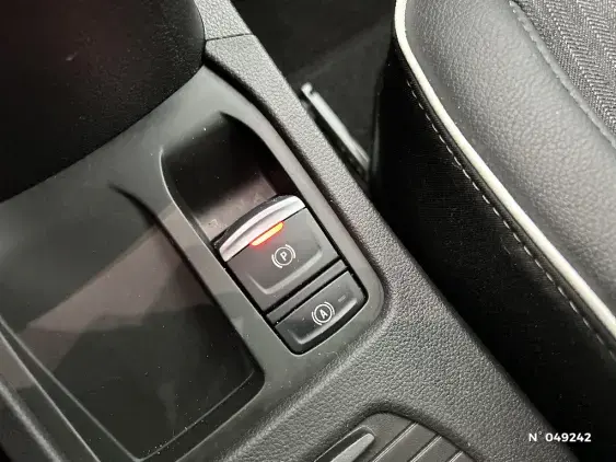 RENAULT CLIO V - voiture d'occasion - Photo 27