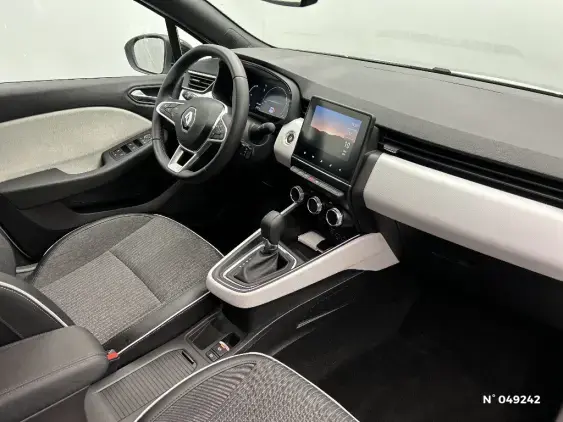 RENAULT CLIO V - voiture d'occasion - Photo 10