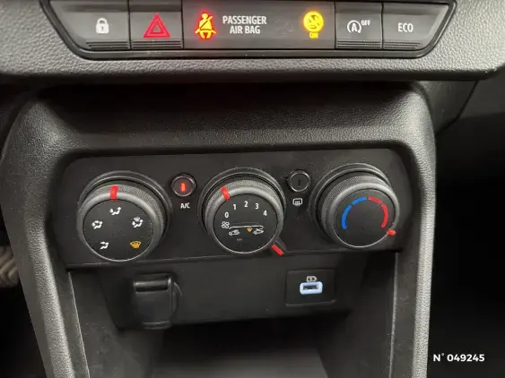 DACIA SANDERO III - voiture d'occasion - Photo 29