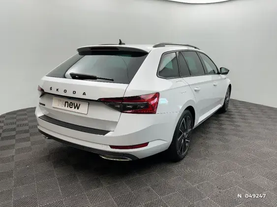 SKODA SUPERB III - voiture d'occasion - Photo 4