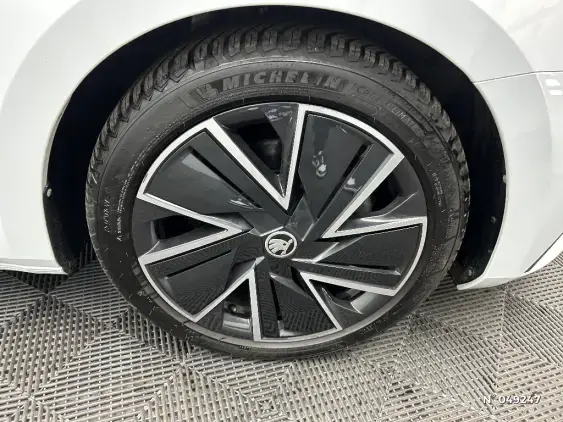 SKODA SUPERB III - voiture d'occasion - Photo 8