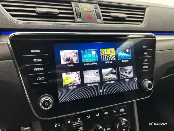 SKODA SUPERB III - voiture d'occasion - Photo 13