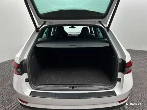 SKODA SUPERB III - voiture d'occasion - Photo 7