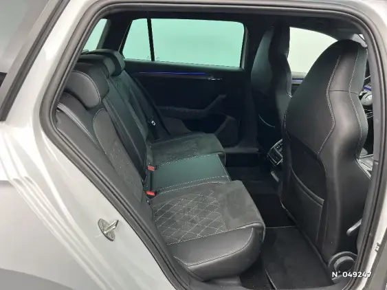 SKODA SUPERB III - voiture d'occasion - Photo 11