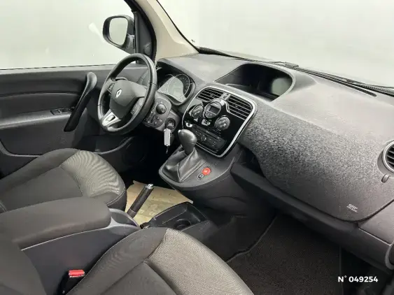 RENAULT KANGOO II - voiture d'occasion - Photo 10