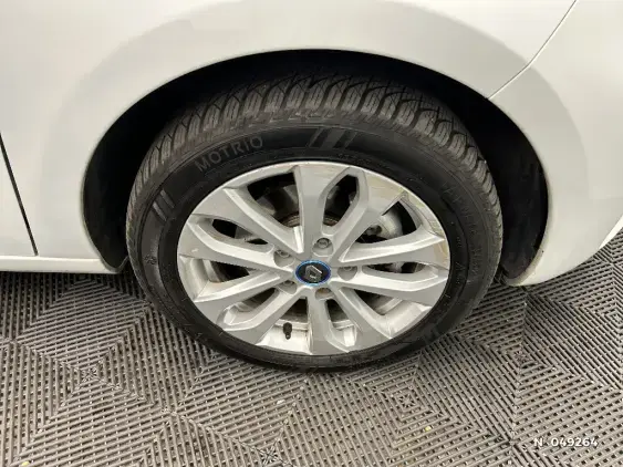 RENAULT ZOE - voiture d'occasion - Photo 8